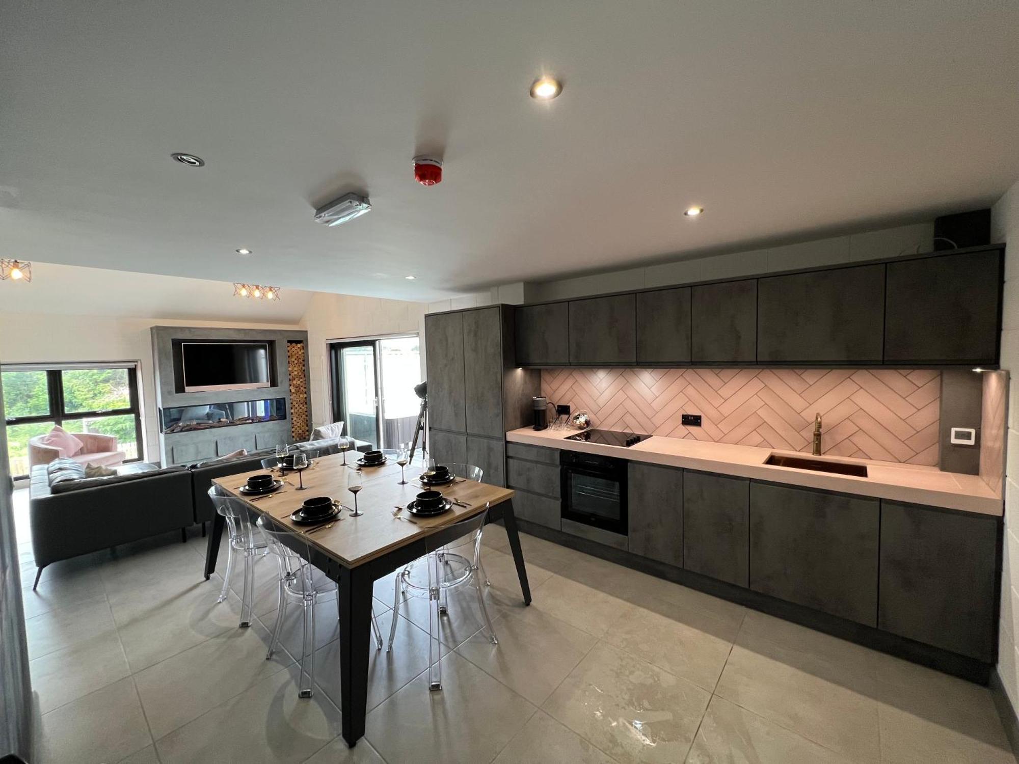 Luxury Hot Tub Jacuzzi & Sauna Apartment With Pool Table In Mid Ulster Coalisland エクステリア 写真